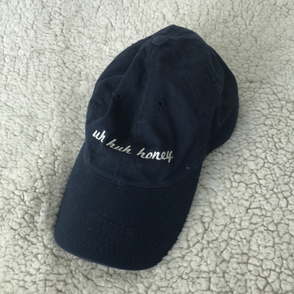 Brandy Melville uh huh honey hat - Picture 1 of 3